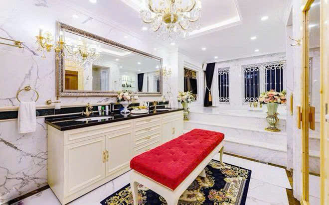 Bán biệt thự đơn lập lập 264 m2 Nam Phú Villas Quận 7 nội thất cao cấp